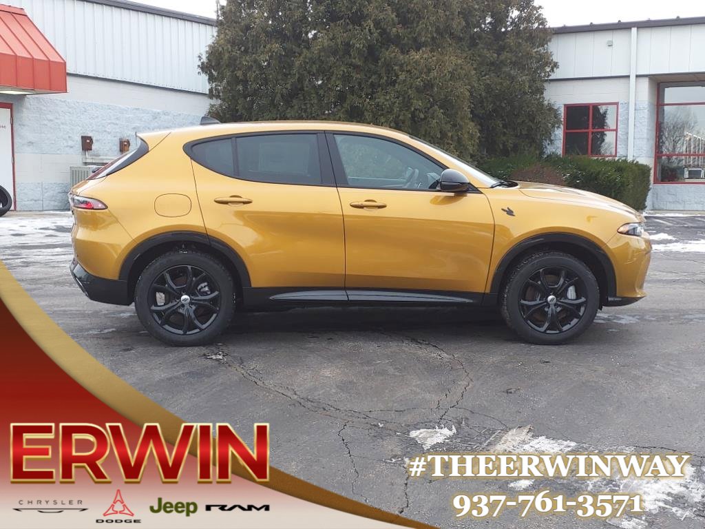 New 2024 Dodge Hornet R/T w/ R/T Blacktop Package image 2