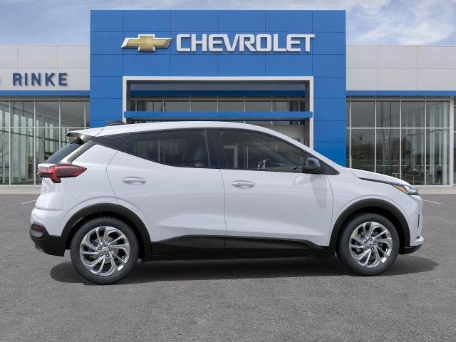 New 2027 Chevrolet Bolt LT image 5