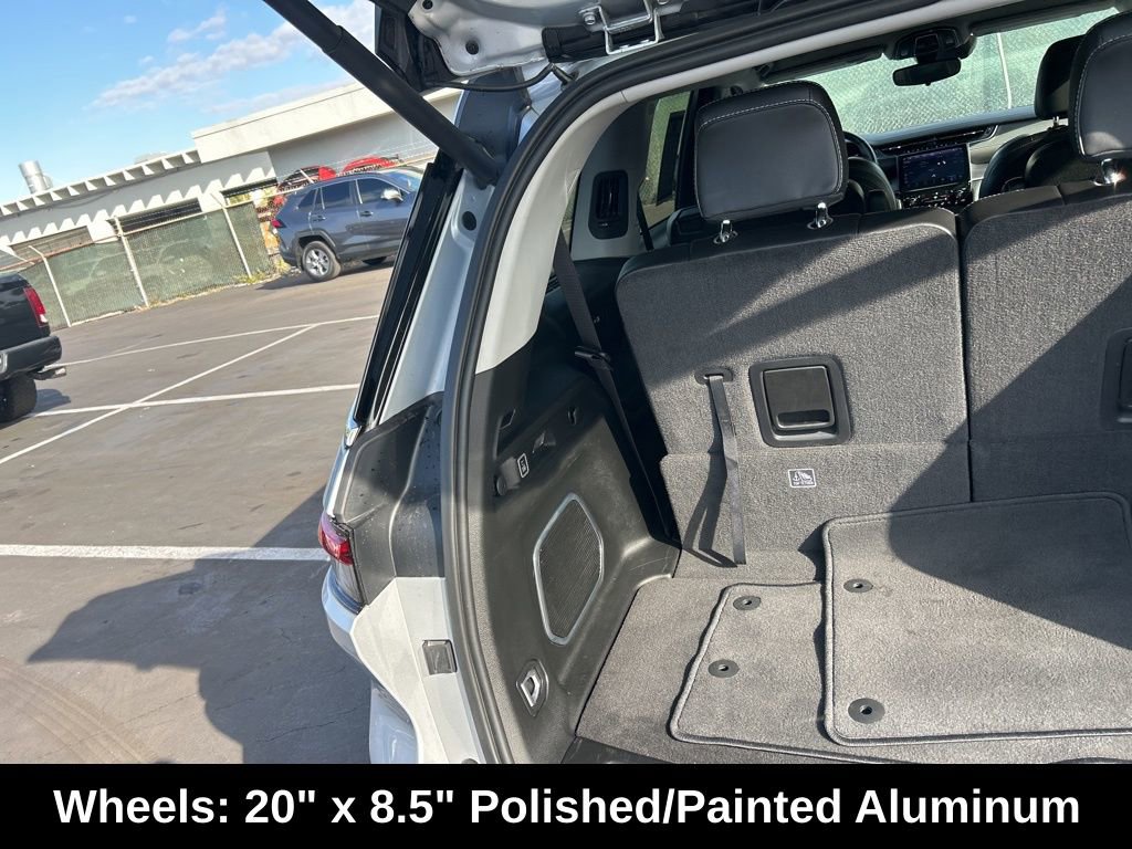 Used 2022 Jeep Grand Cherokee L Limited image 32