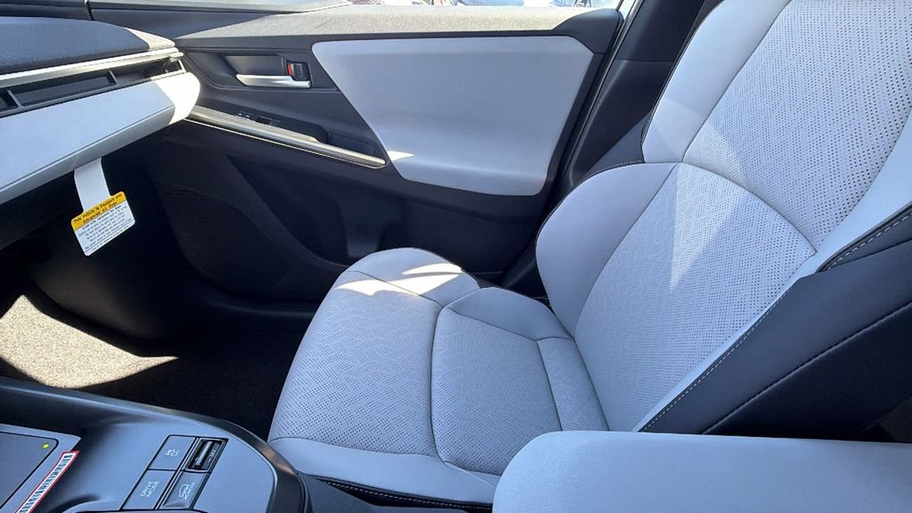 New 2026 Subaru Solterra AWD/4WD image 23
