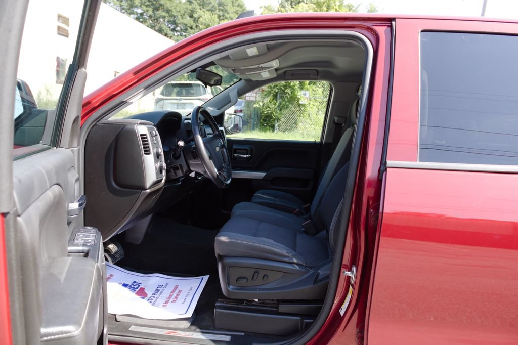 Used 2018 Chevrolet Silverado 1500 LT w/ All Star Edition AWD/4WD image 16