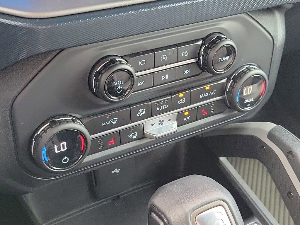 Used 2023 Ford Bronco Outer Banks AWD/4WD image 26