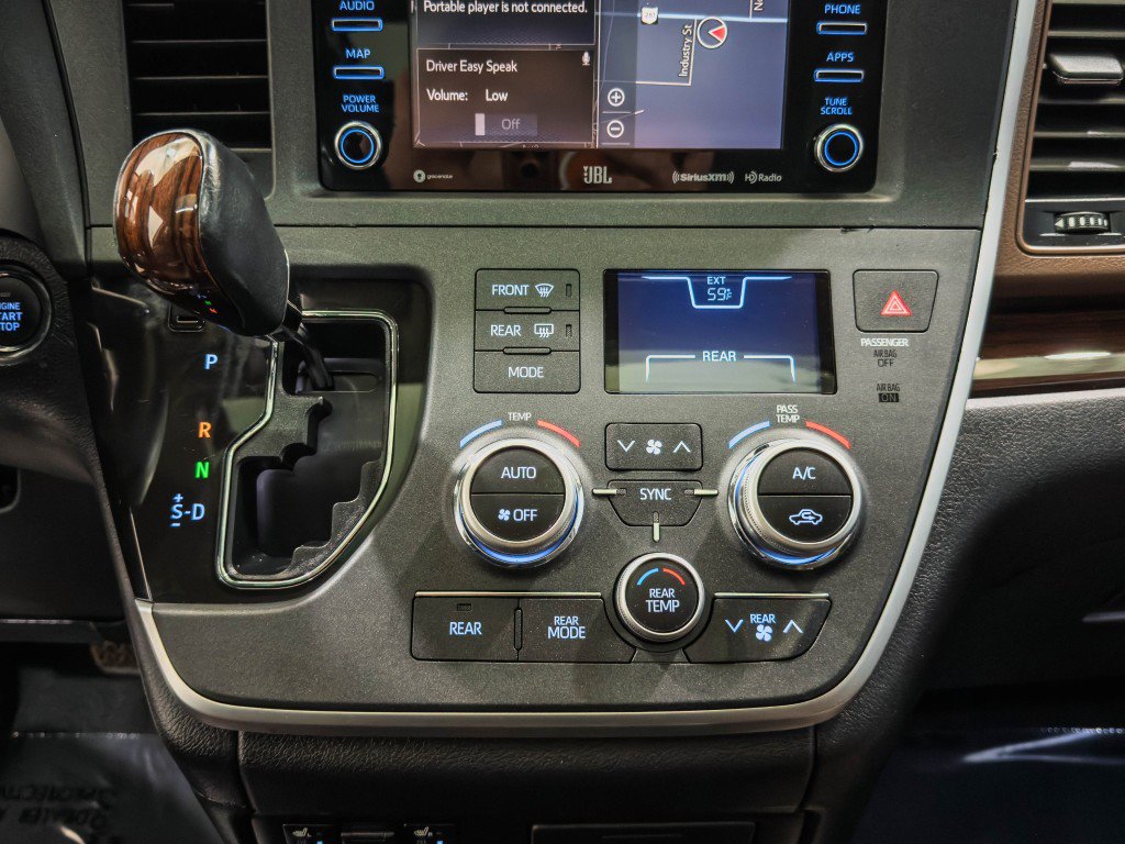 Used 2020 Toyota Sienna Limited Premium w/ Carpet Mat Package AWD/4WD image 40