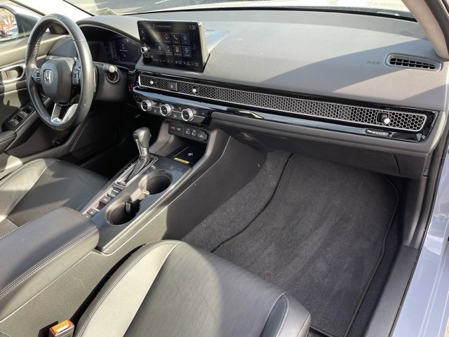 Used 2022 Honda Civic Touring image 13