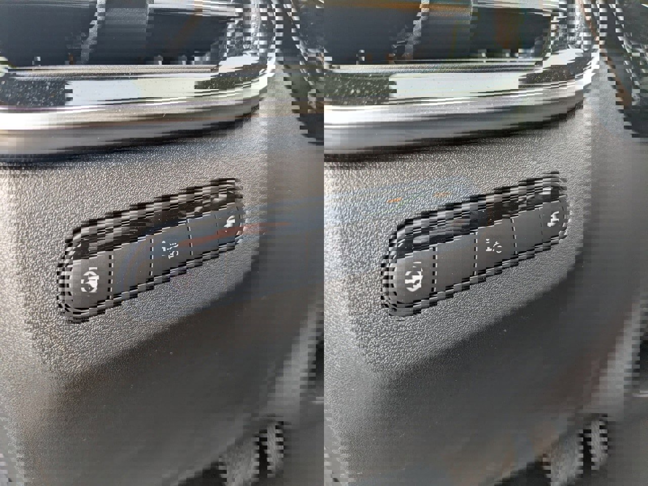 New 2026 INFINITI QX60 Autograph image 14