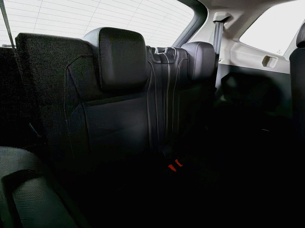 Used 2019 Volkswagen Tiguan SEL FWD image 26