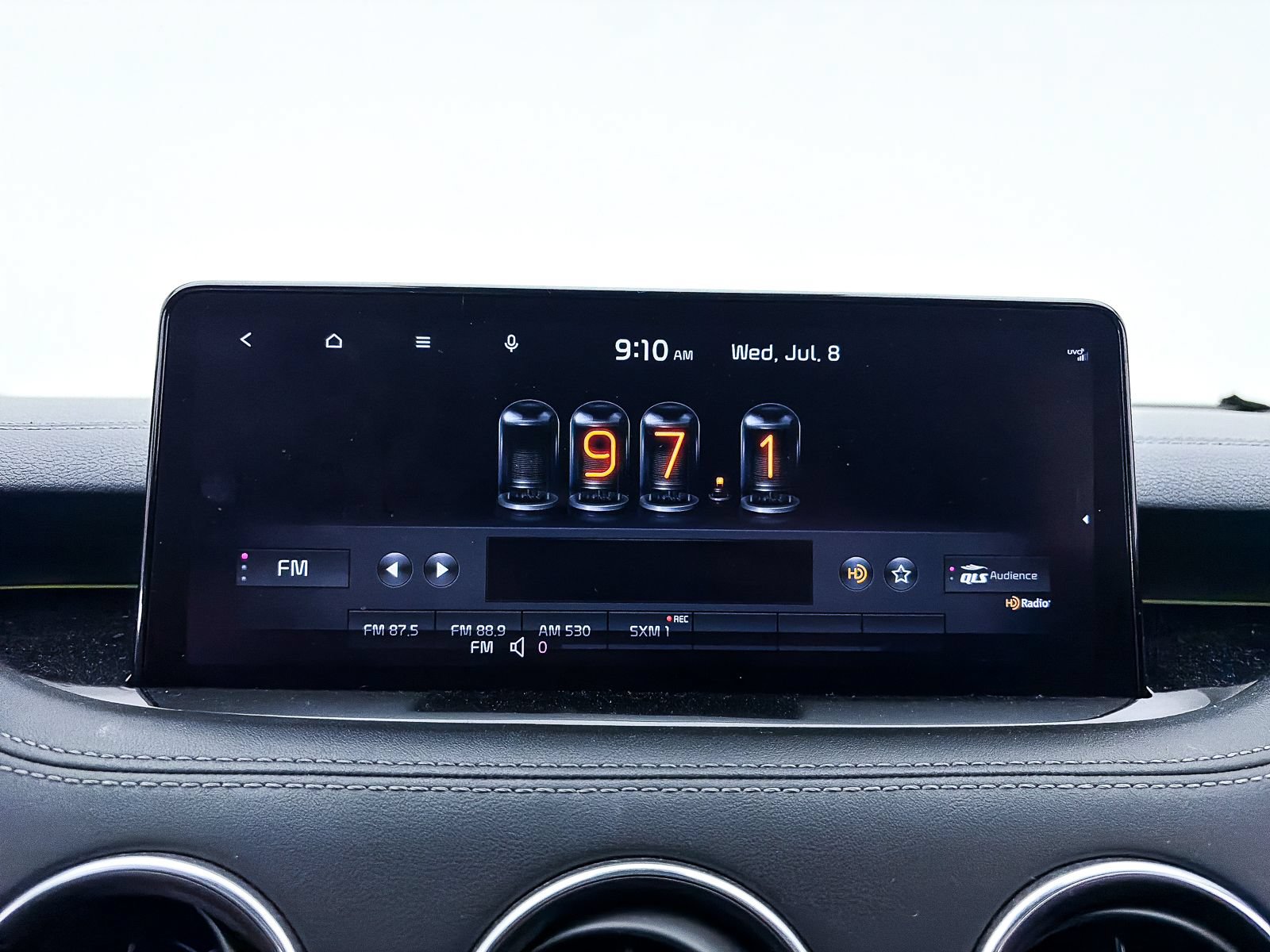 Used 2022 Kia Stinger GT2 AWD/4WD image 23