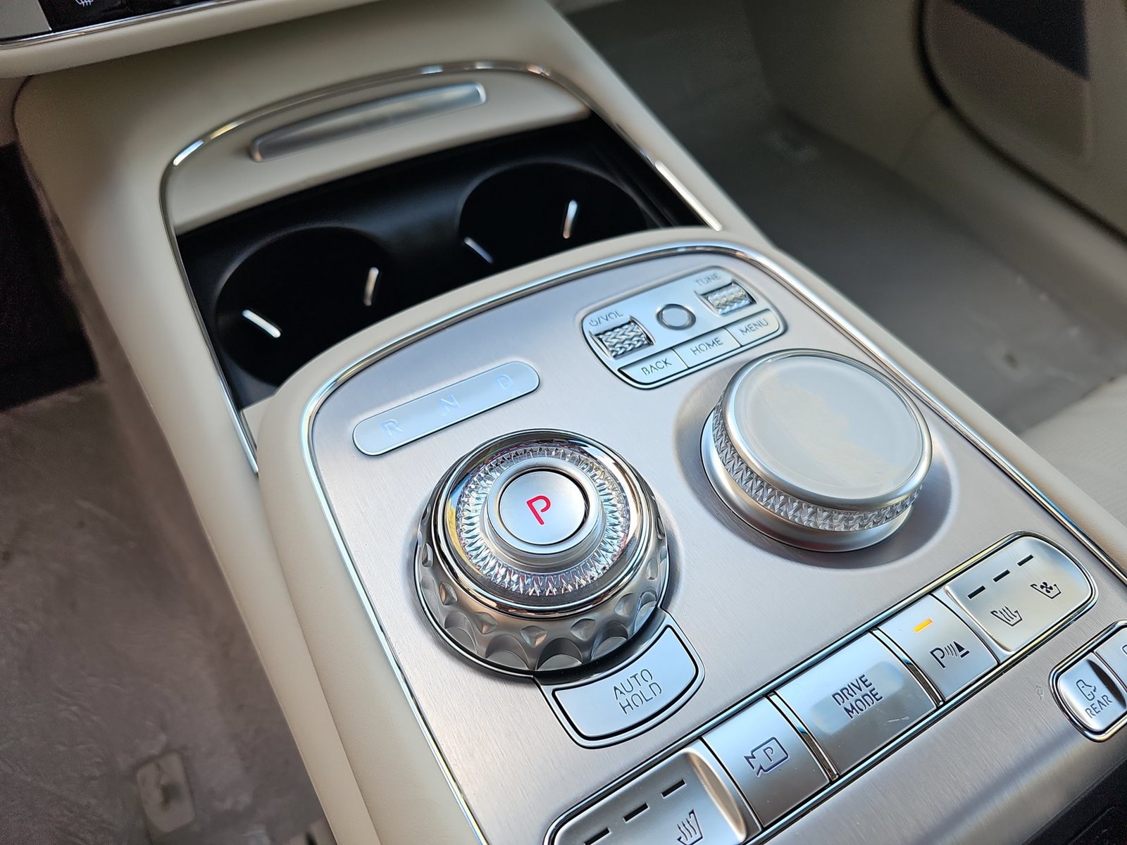Certified 2026 Genesis G90 3.5T AWD/4WD image 21