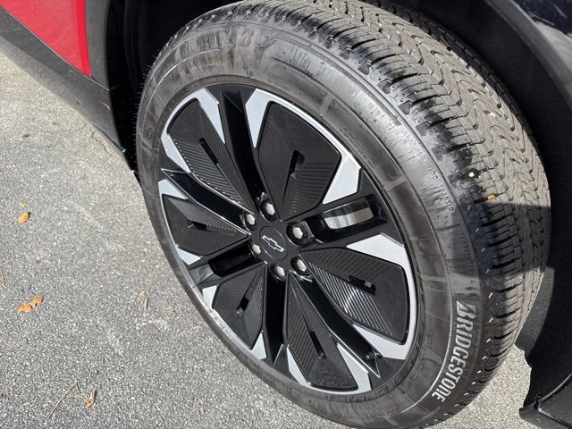 Used 2024 Chevrolet Blazer EV RS image 32