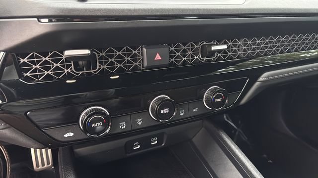 Used 2023 Honda Accord Sport image 31