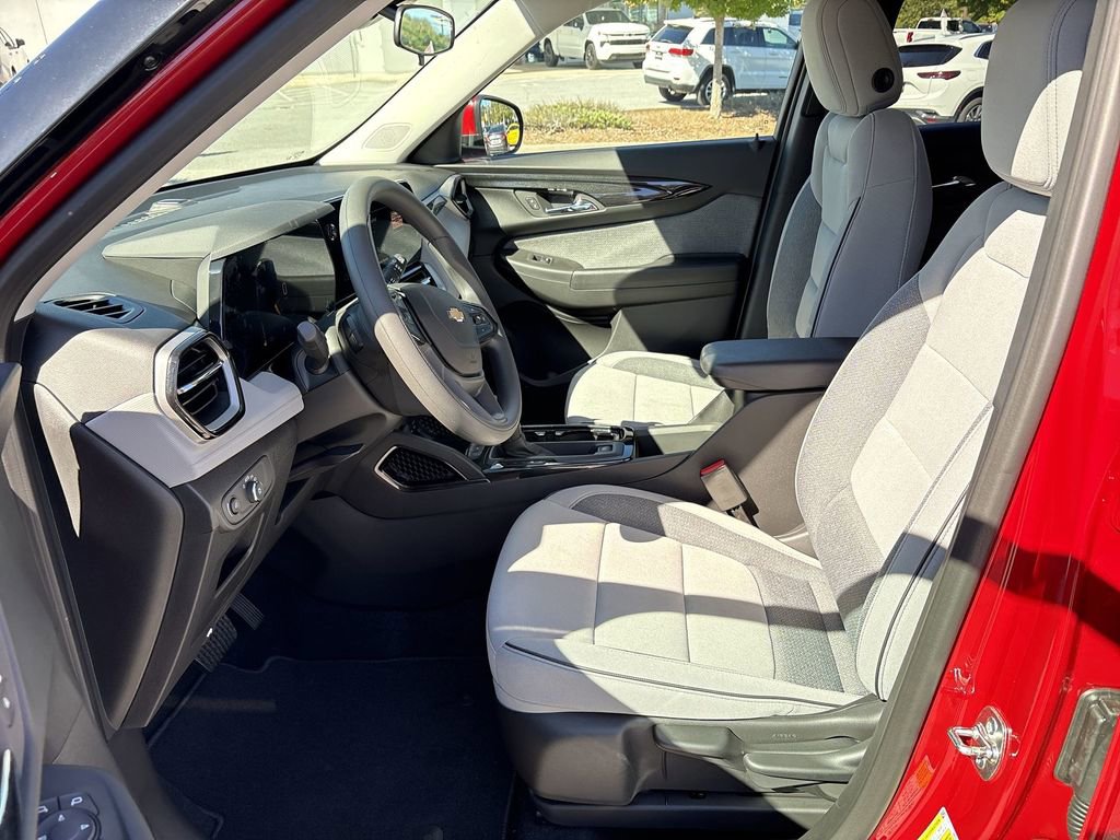 New 2026 Chevrolet TrailBlazer LT w/ Driver Confidence Package image 19