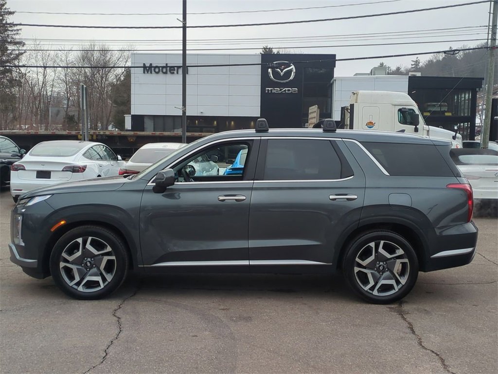 Used 2023 Hyundai Palisade SEL w/ Premium Package image 7