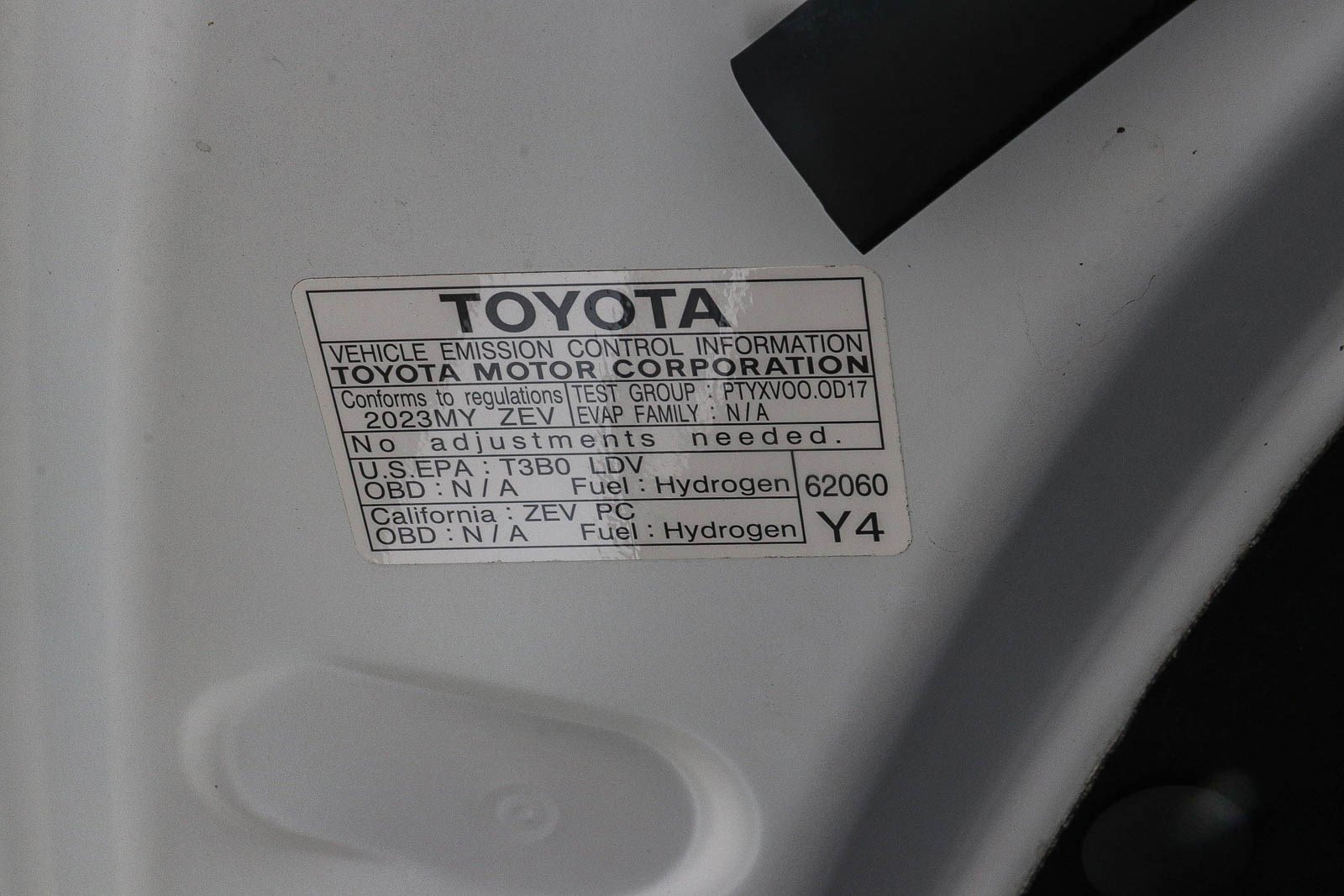 Certified 2023 Toyota Mirai w/ Advanced Technology Package RWD image 28