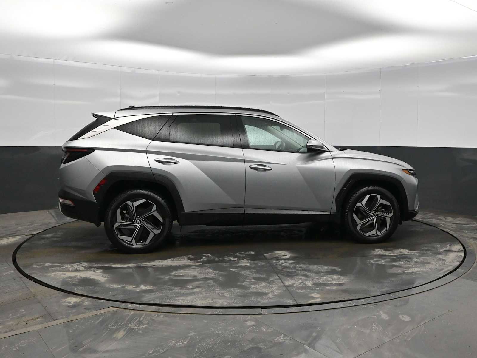 Used 2022 Hyundai Tucson Limited image 9