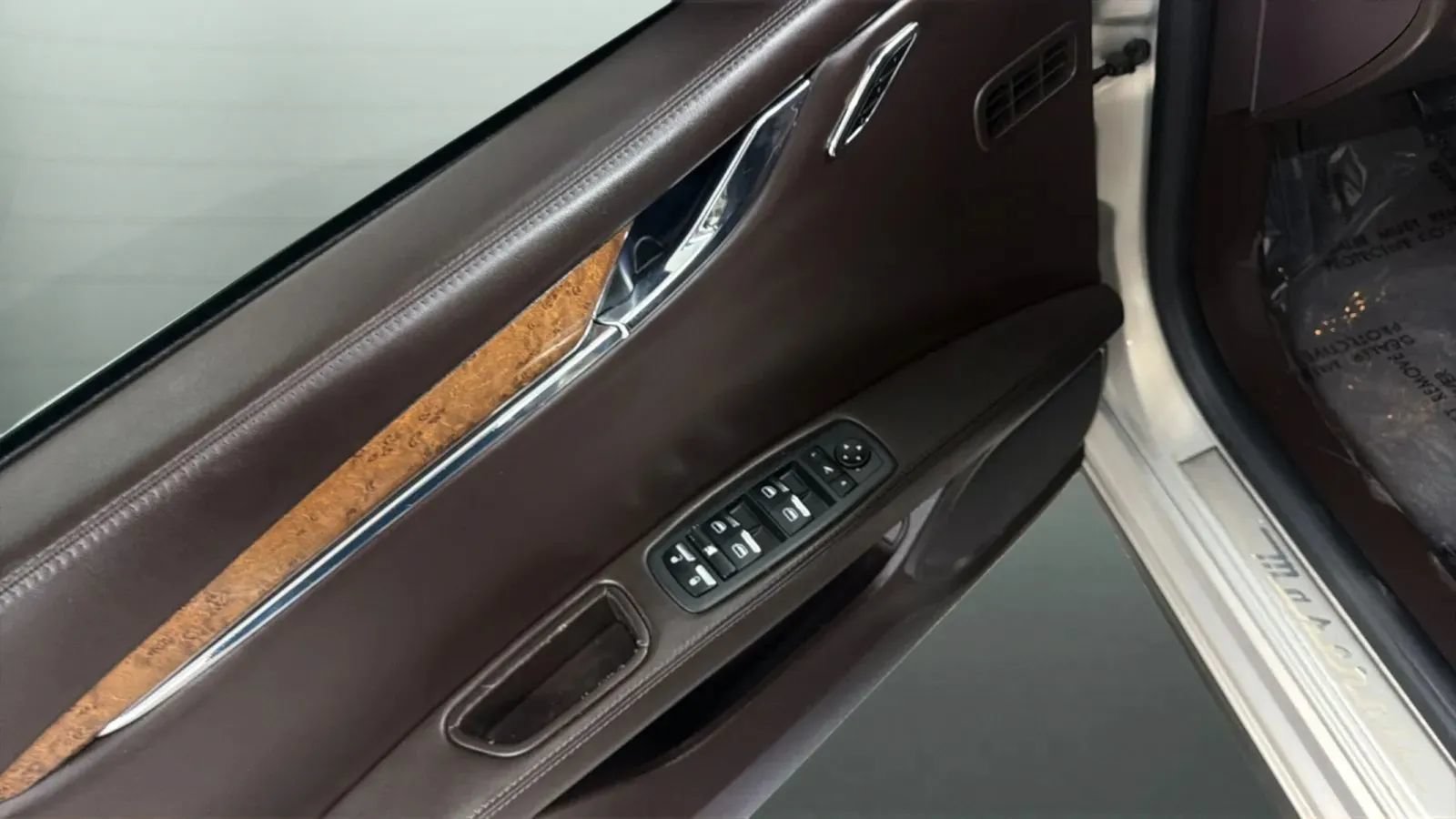 Used 2014 Maserati Quattroporte S Q4 AWD/4WD image 17