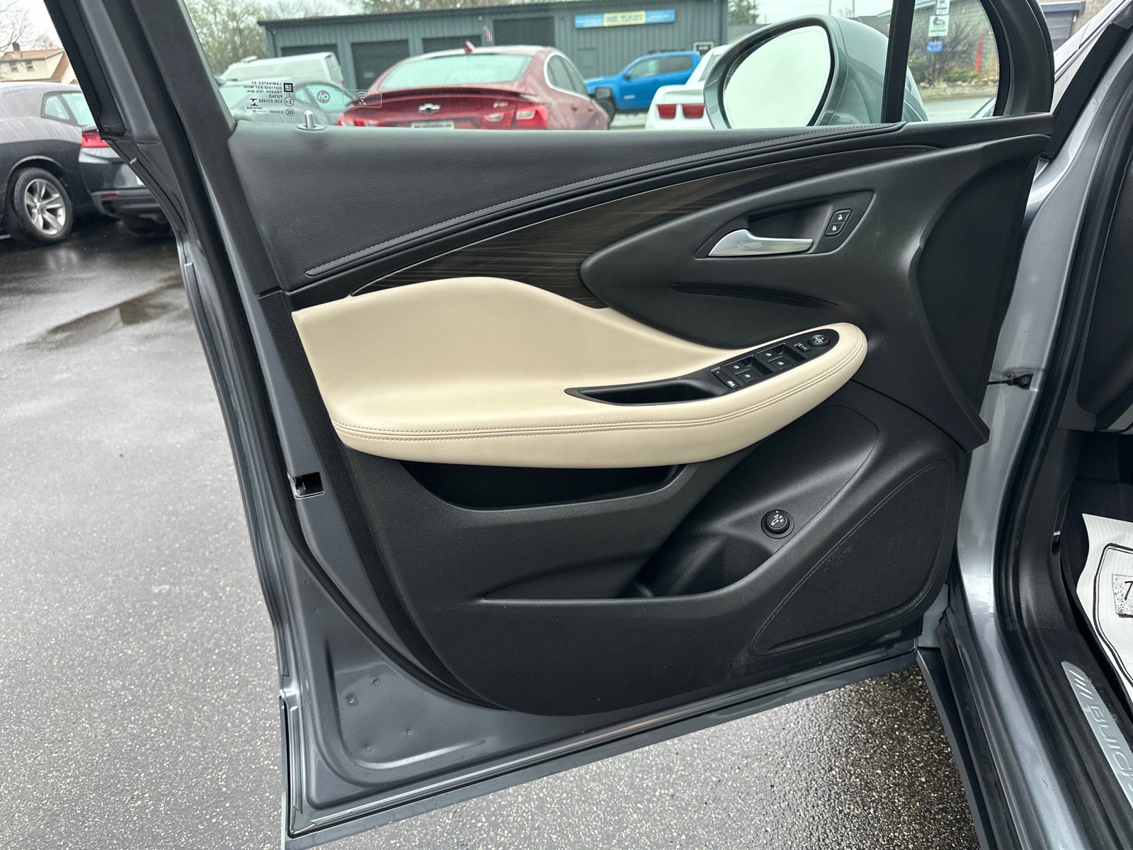 Used 2020 Buick Envision Preferred AWD/4WD image 14