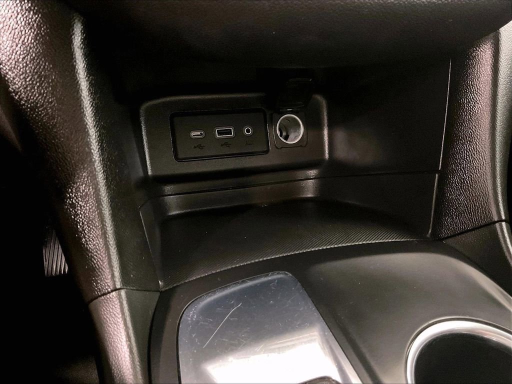 Used 2023 Chevrolet Equinox LT FWD image 27