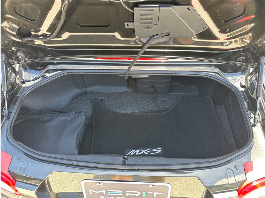 Used 2013 MAZDA MX-5 Miata Grand Touring image 33