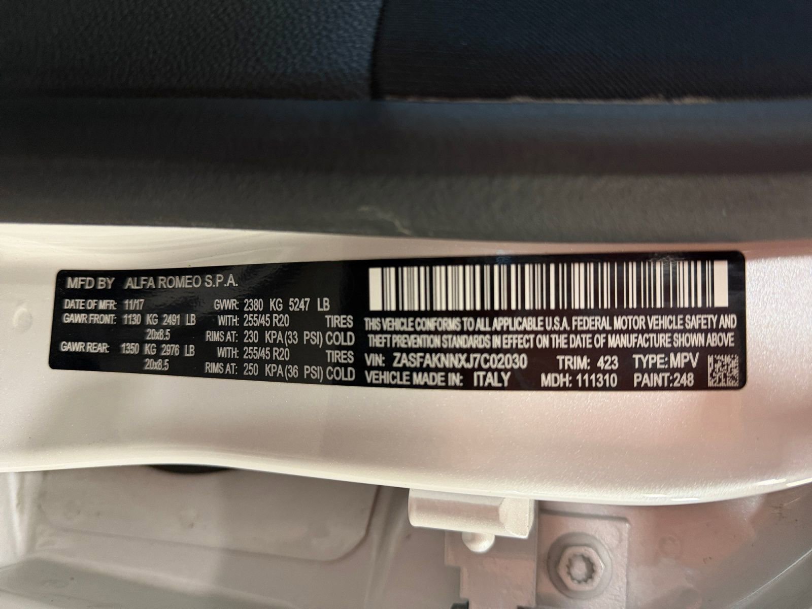 Used 2018 Alfa Romeo Stelvio Ti Sport image 27