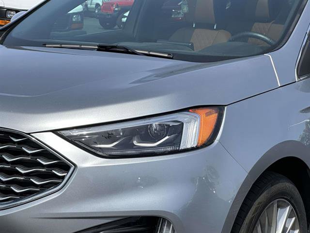 Used 2023 Ford Edge Titanium w/ Equipment Group 301A AWD/4WD image 7