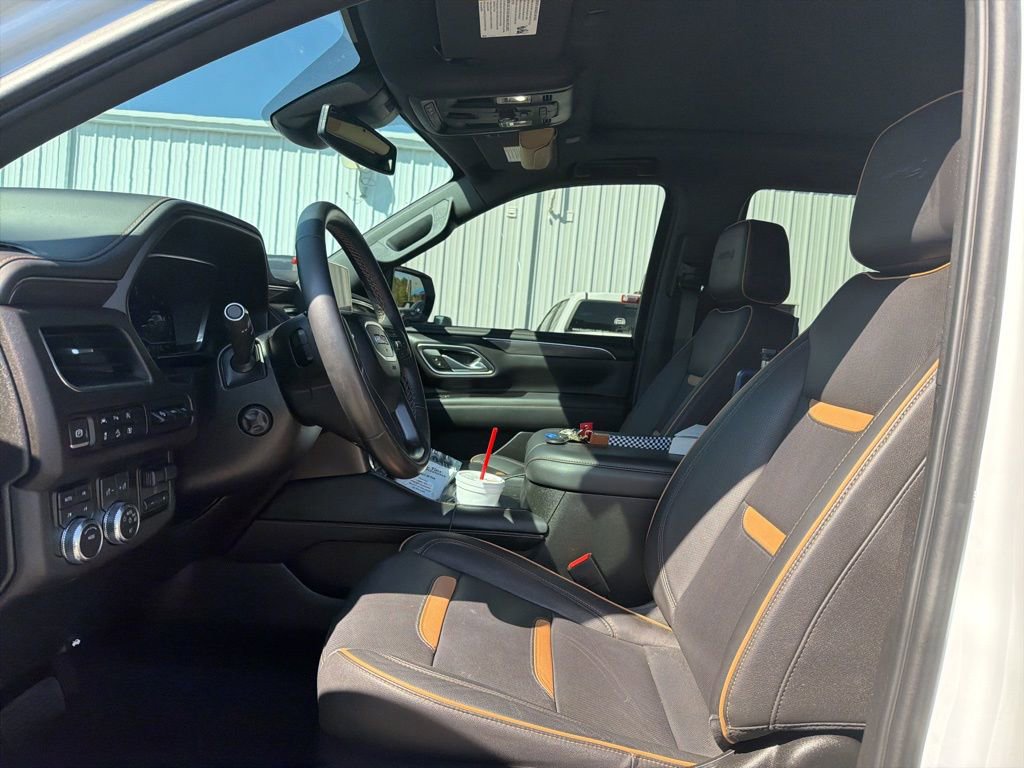 Used 2023 GMC Yukon AT4 w/ Technology Package image 13