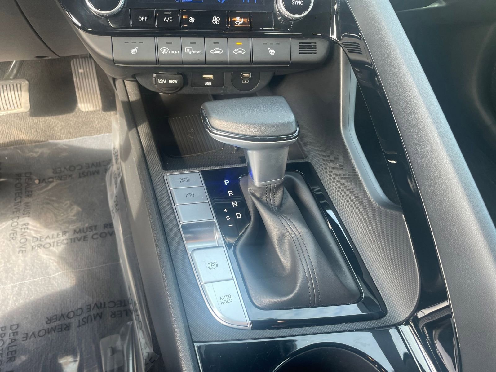 Used 2025 Hyundai Elantra SEL image 41