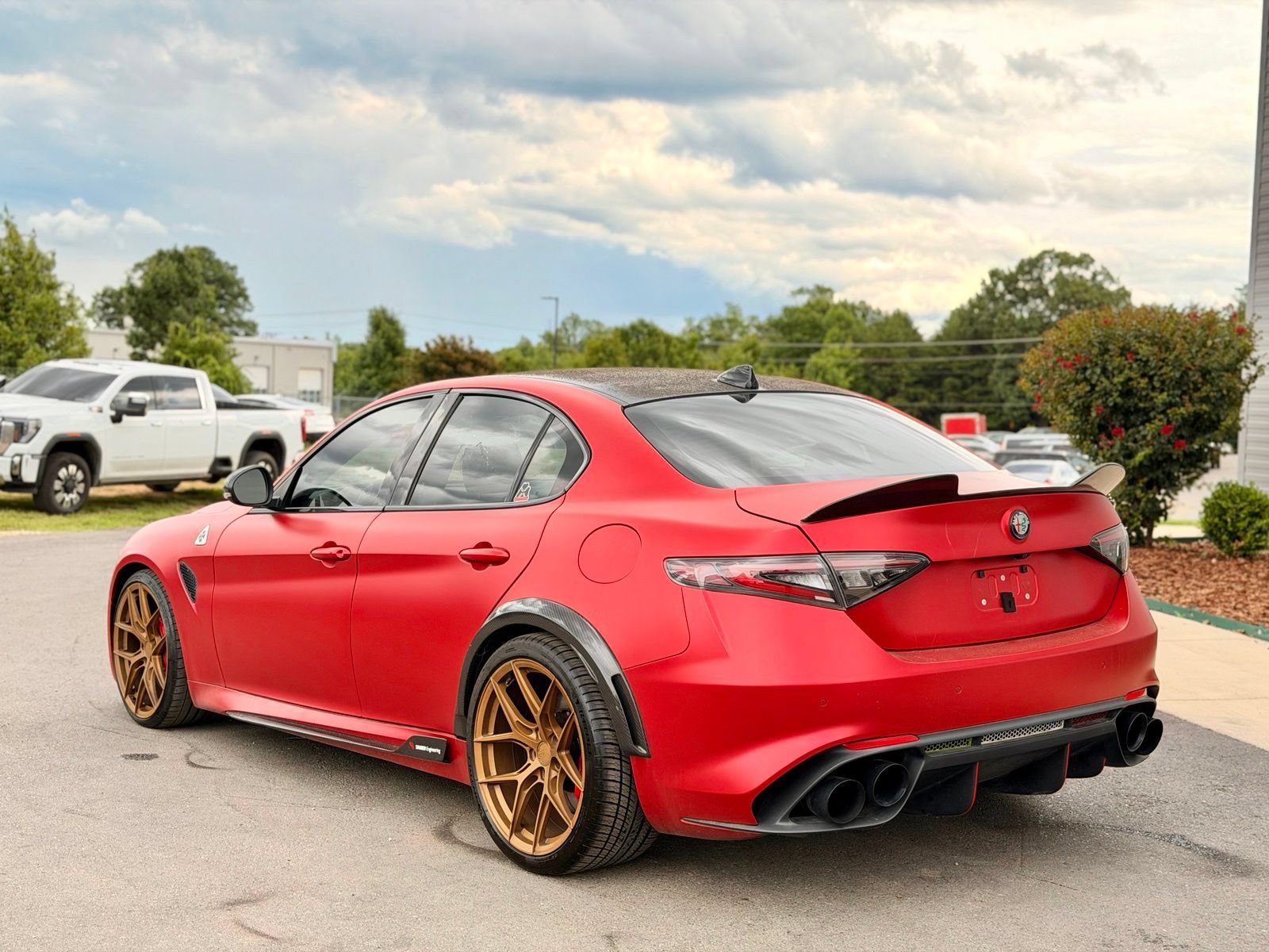 Used 2017 Alfa Romeo Giulia Quadrifoglio RWD image 22
