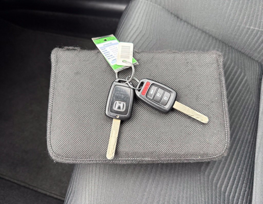 Used 2014 Honda Accord LX image 34