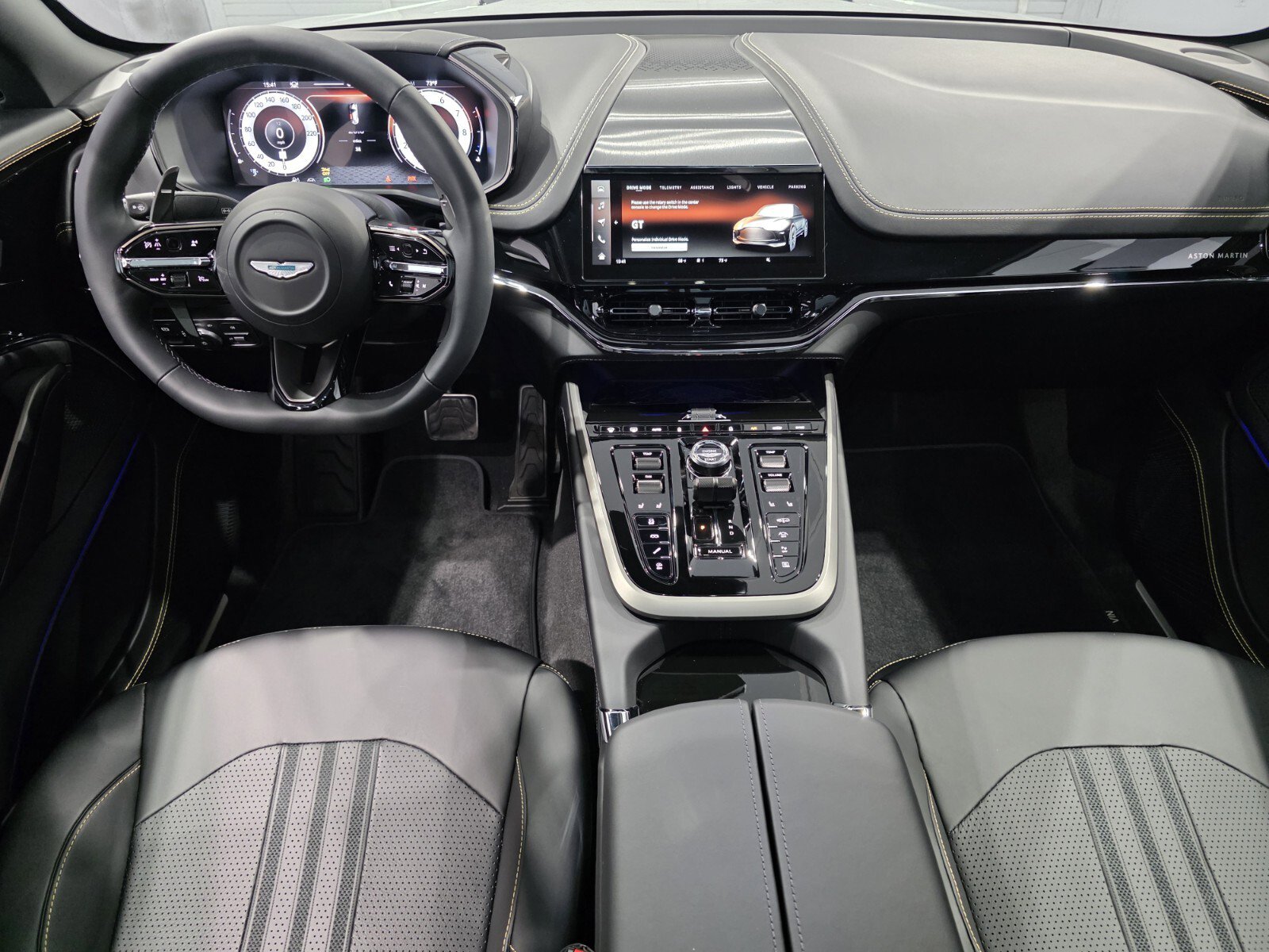 New 2026 Aston Martin DBX 707 image 10