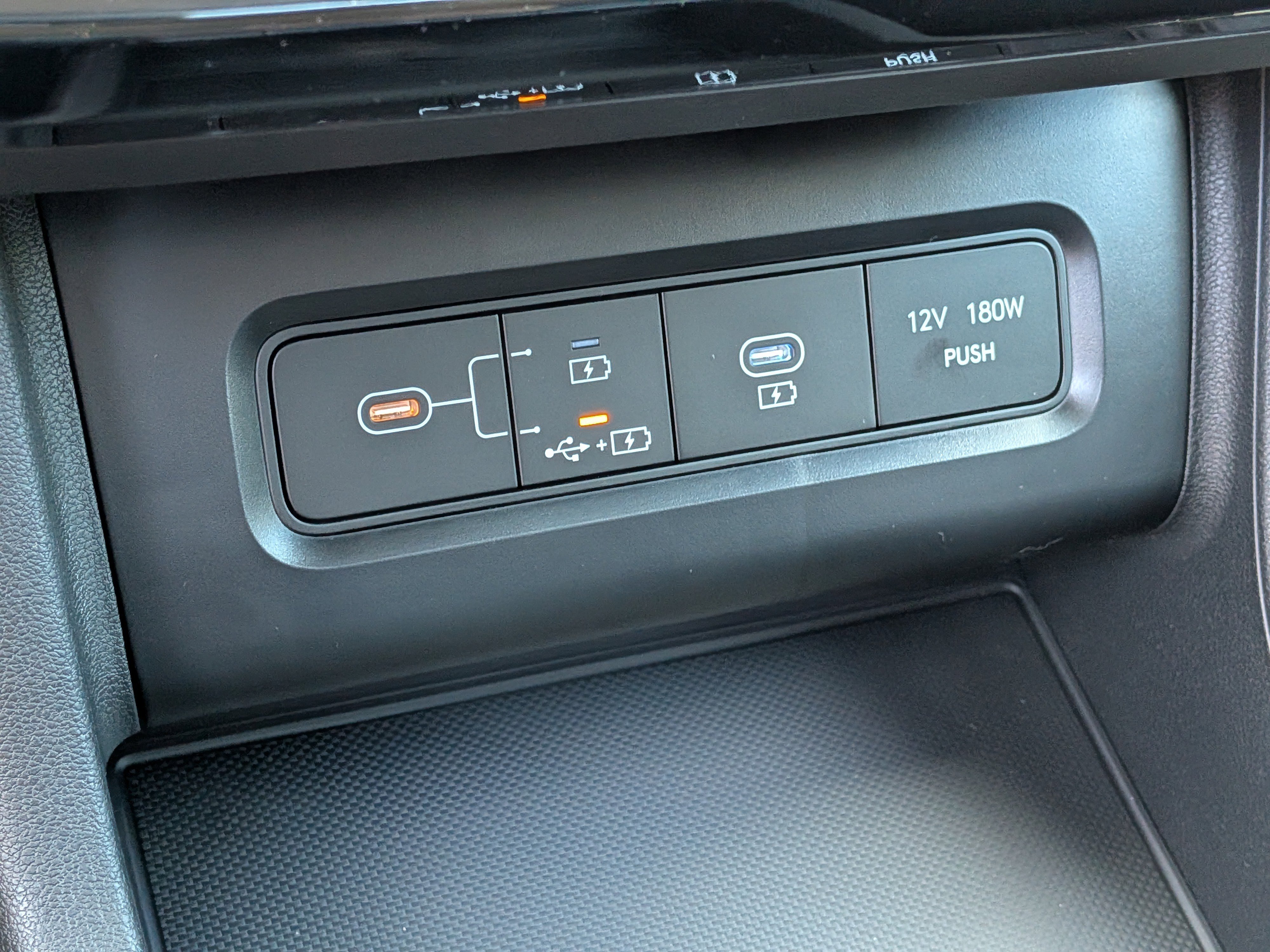 New 2026 Hyundai Tucson Limited w/ Tow & Go Package image 30