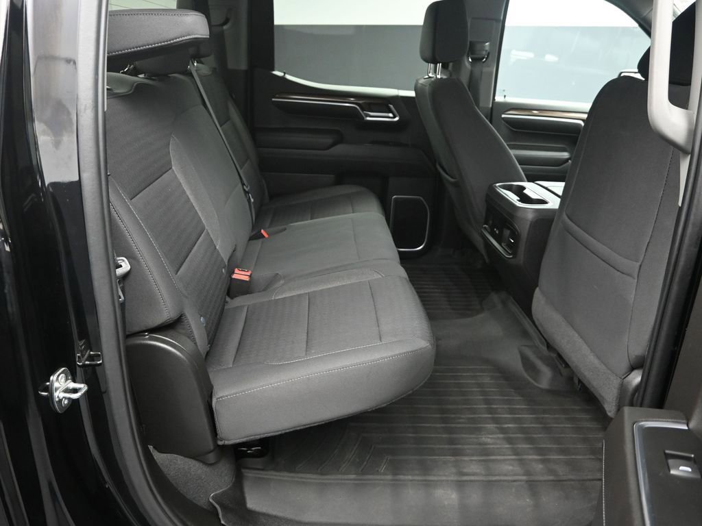 Used 2022 Chevrolet Silverado 1500 LT image 37