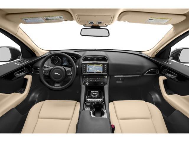 Used 2018 Jaguar F-PACE Prestige image 10