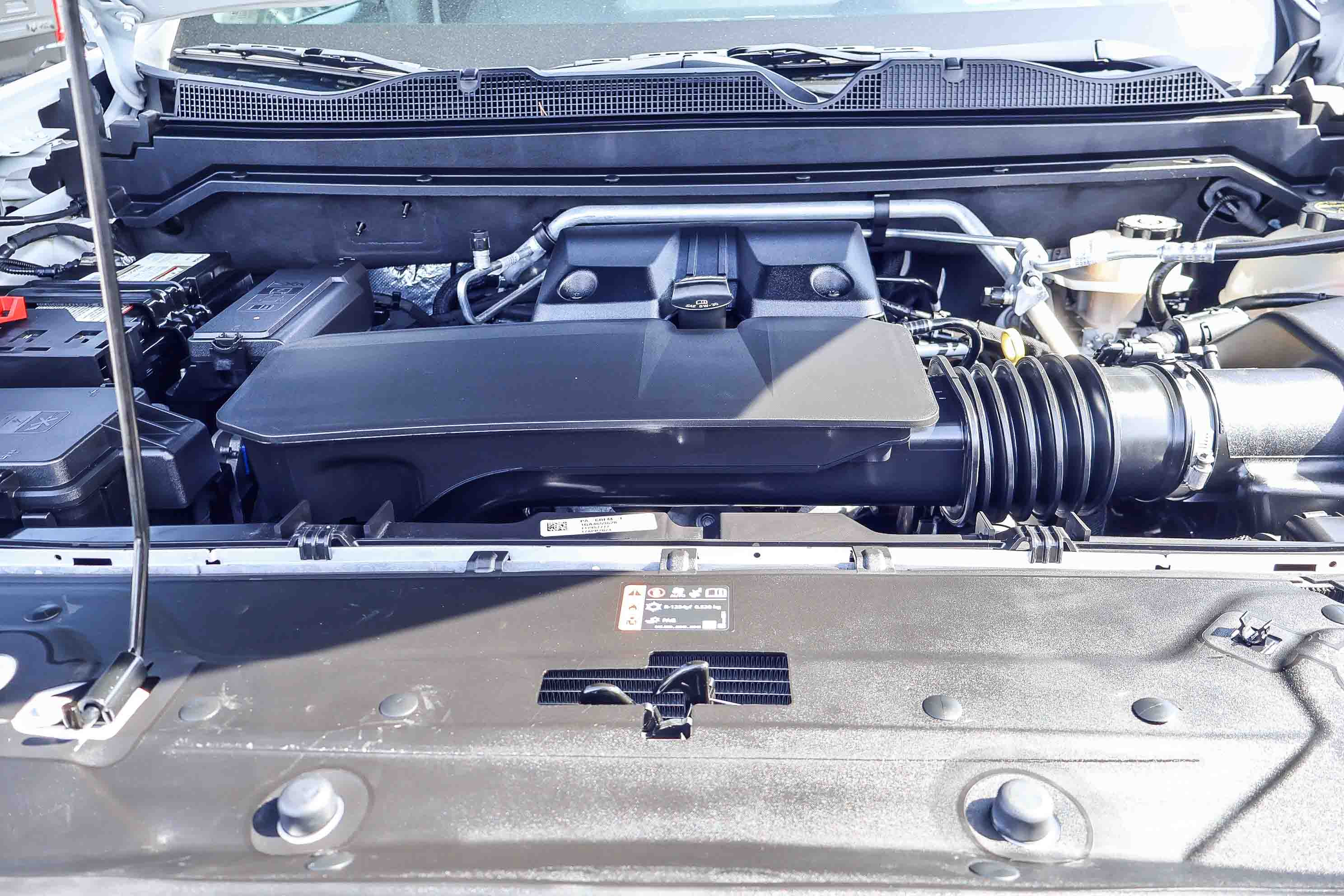 Used 2024 Chevrolet Colorado LT w/ LT Convenience Package III image 24