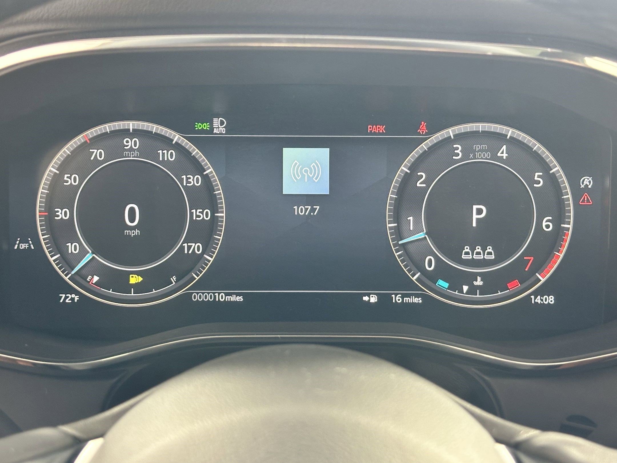 New 2026 Jaguar F-PACE R-Dynamic S image 16