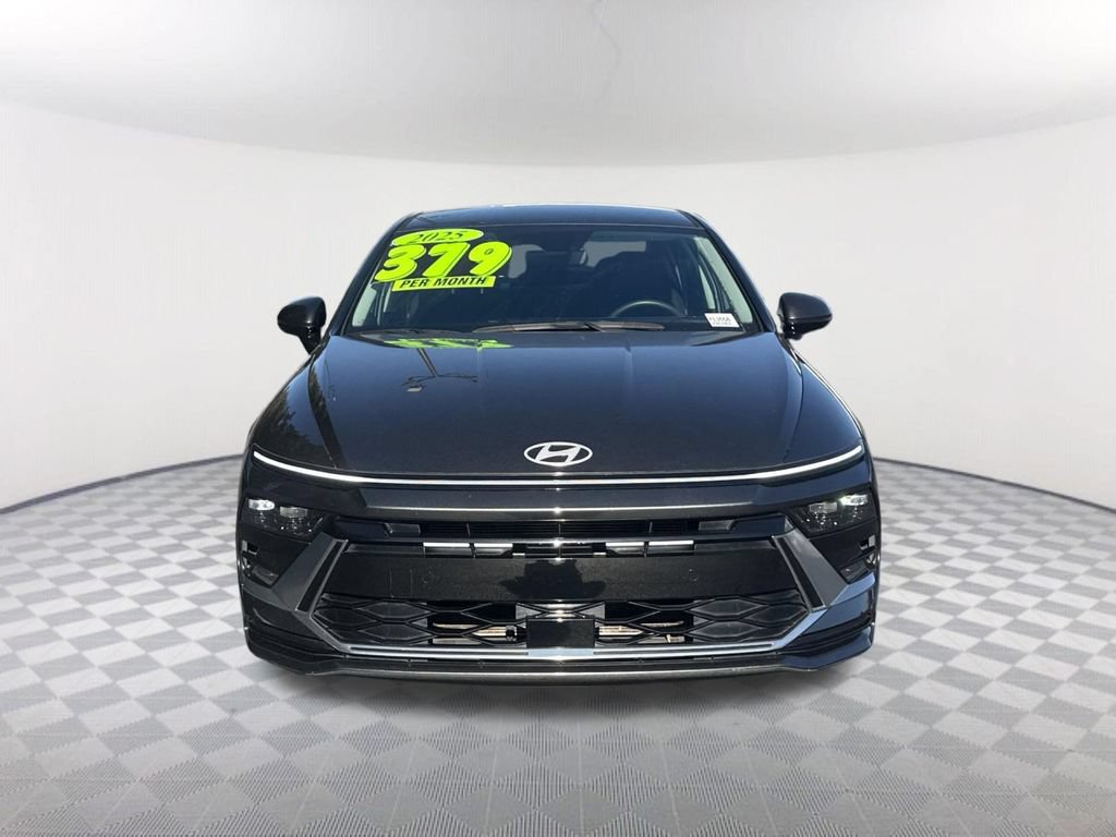 Used 2025 Hyundai Sonata SEL FWD image 2