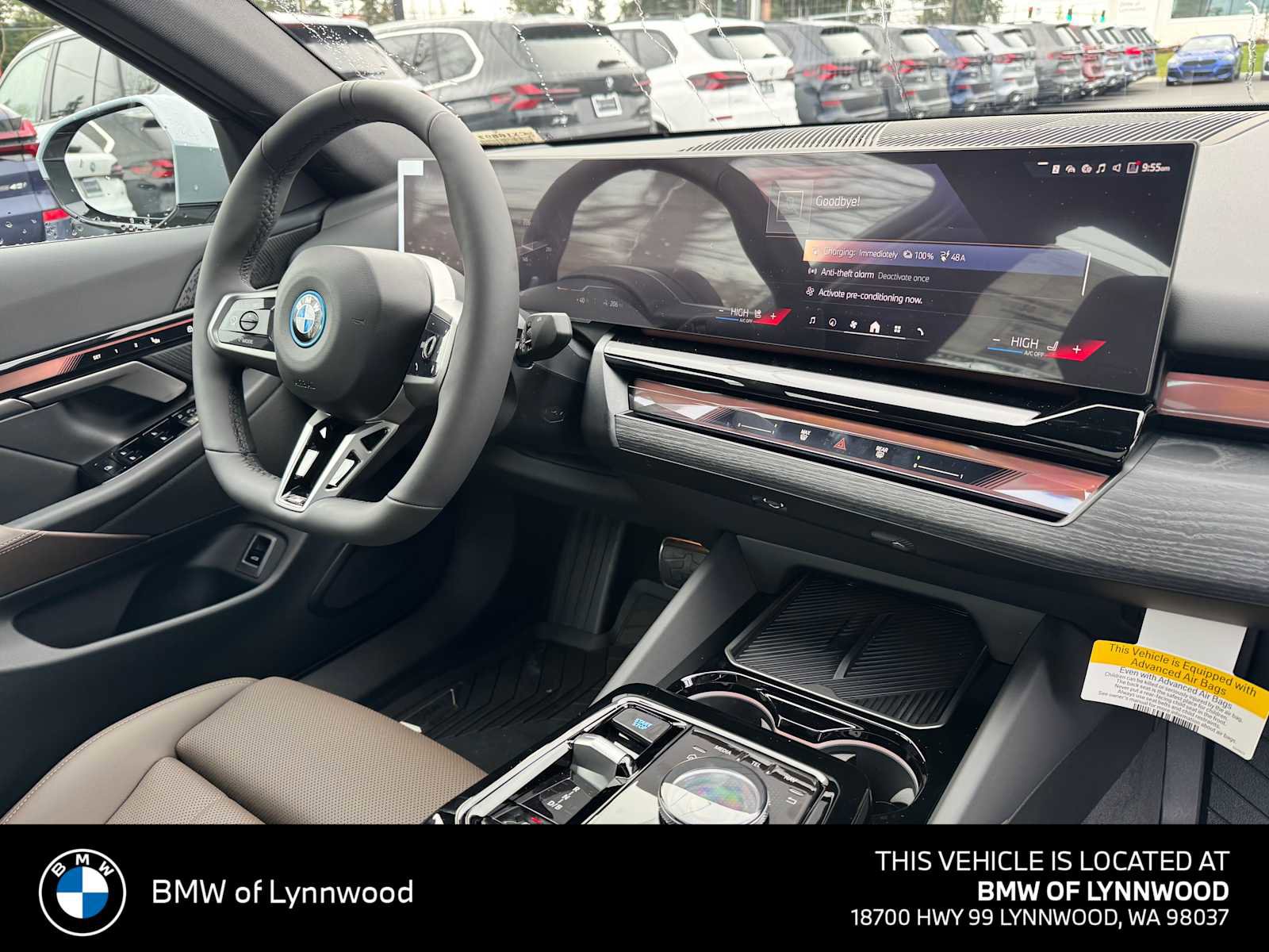 New 2026 BMW i5 eDrive40 w/ M Sport Package AWD/4WD image 12