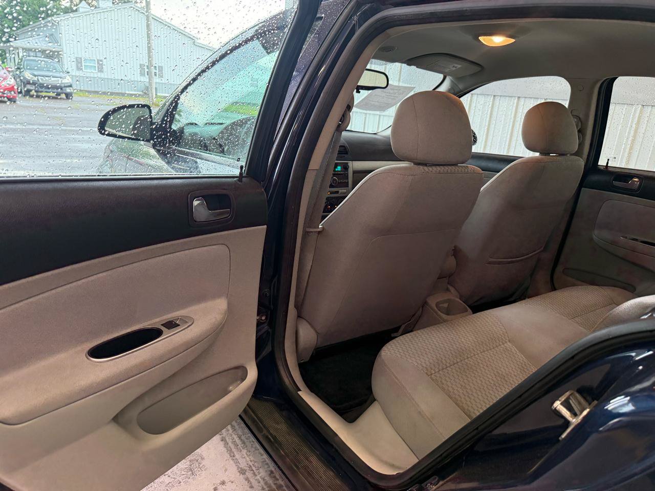Used 2010 Chevrolet Cobalt LT FWD image 17