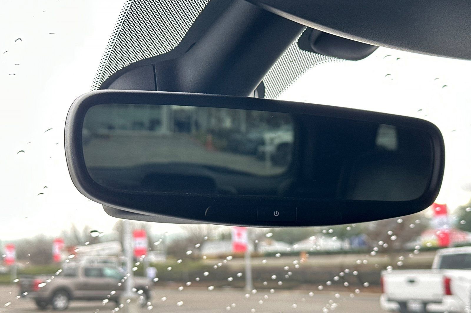 Used 2018 Jeep Grand Cherokee Limited image 25