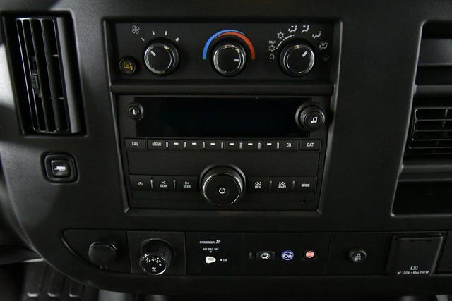 New 2025 Chevrolet Express 3500 Extended w/ Driver Convenience Package image 4