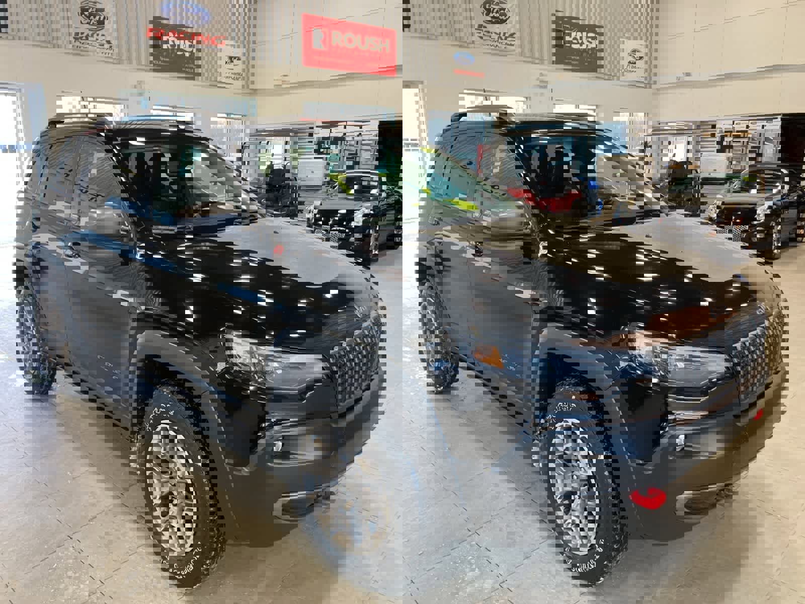 Used 2020 Jeep Cherokee Trailhawk w/ Cold Weather Group image 3