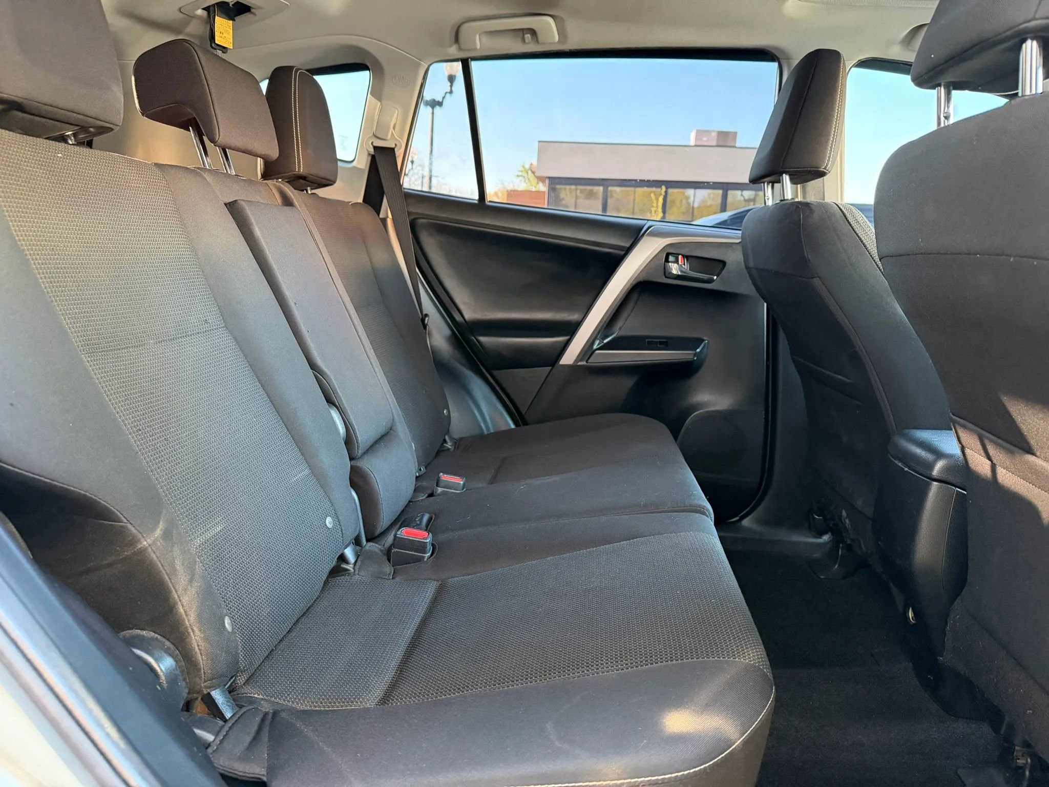 Used 2018 Toyota RAV4 XLE w/ Plus Extra Value Package image 14