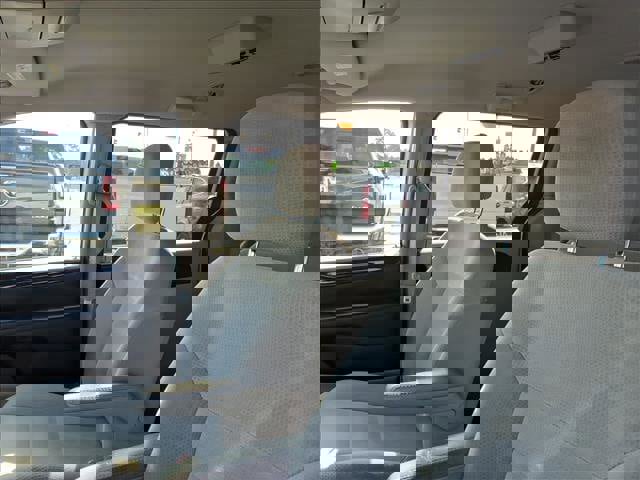 Used 2019 Dodge Grand Caravan SE FWD image 25