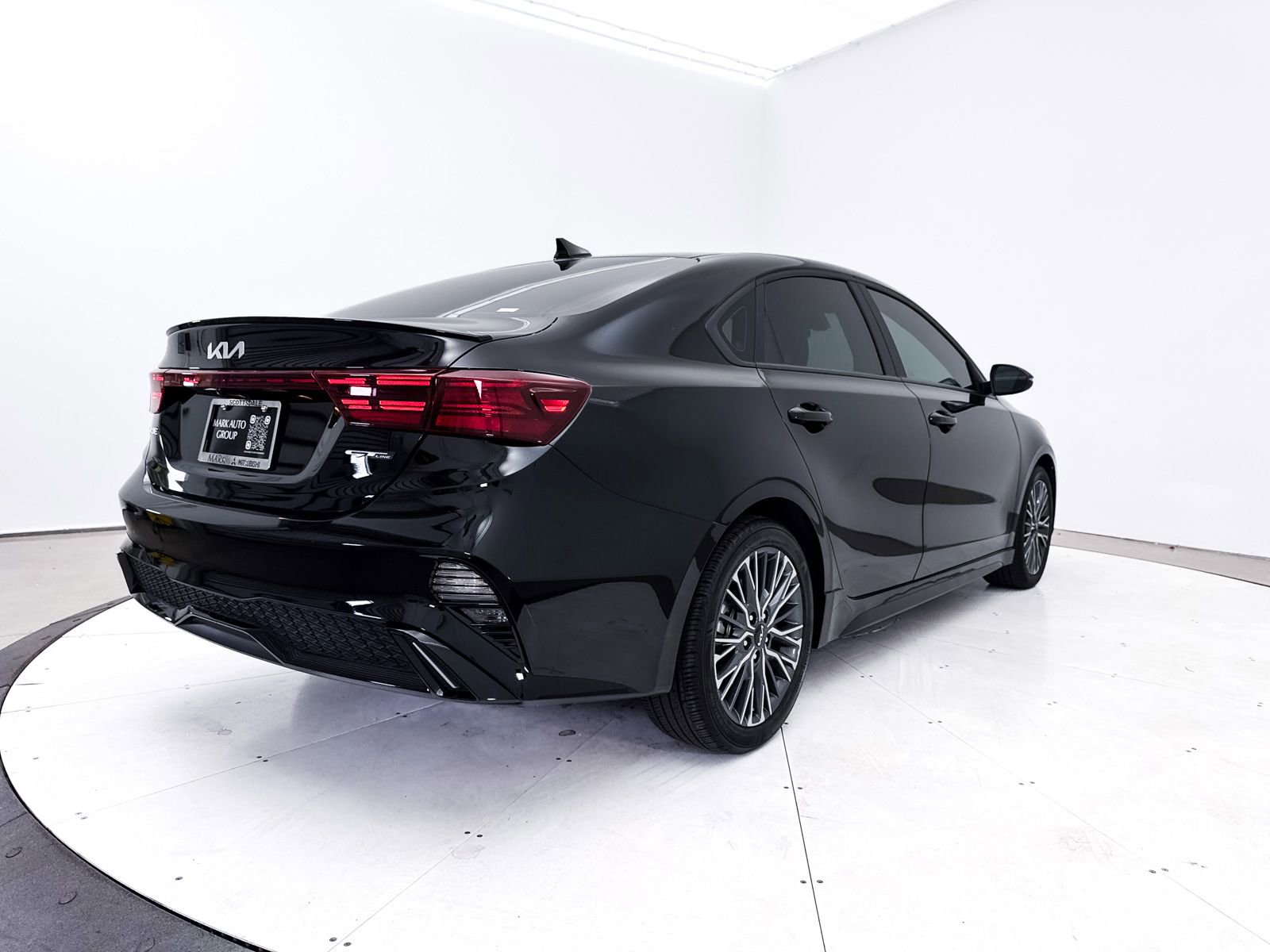 Certified 2024 Kia Forte GT-Line image 18