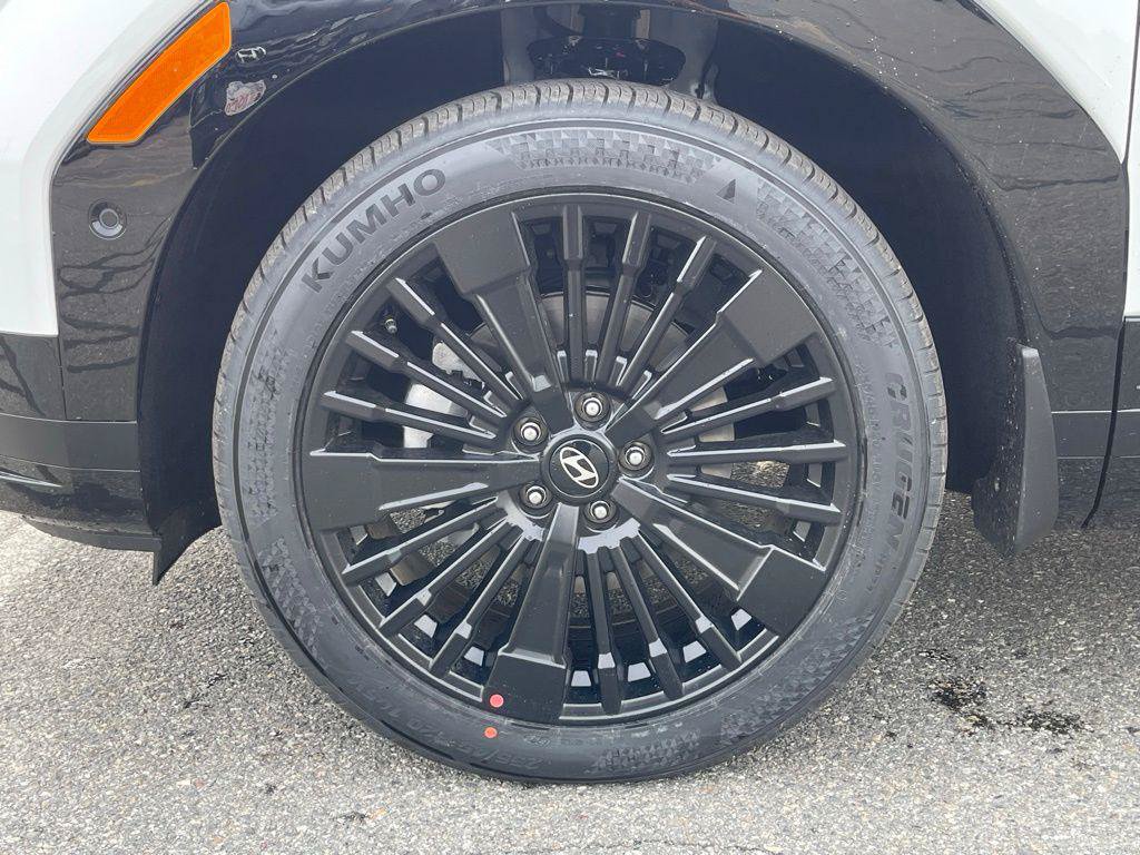 New 2025 Hyundai Santa Fe Calligraphy FWD image 9