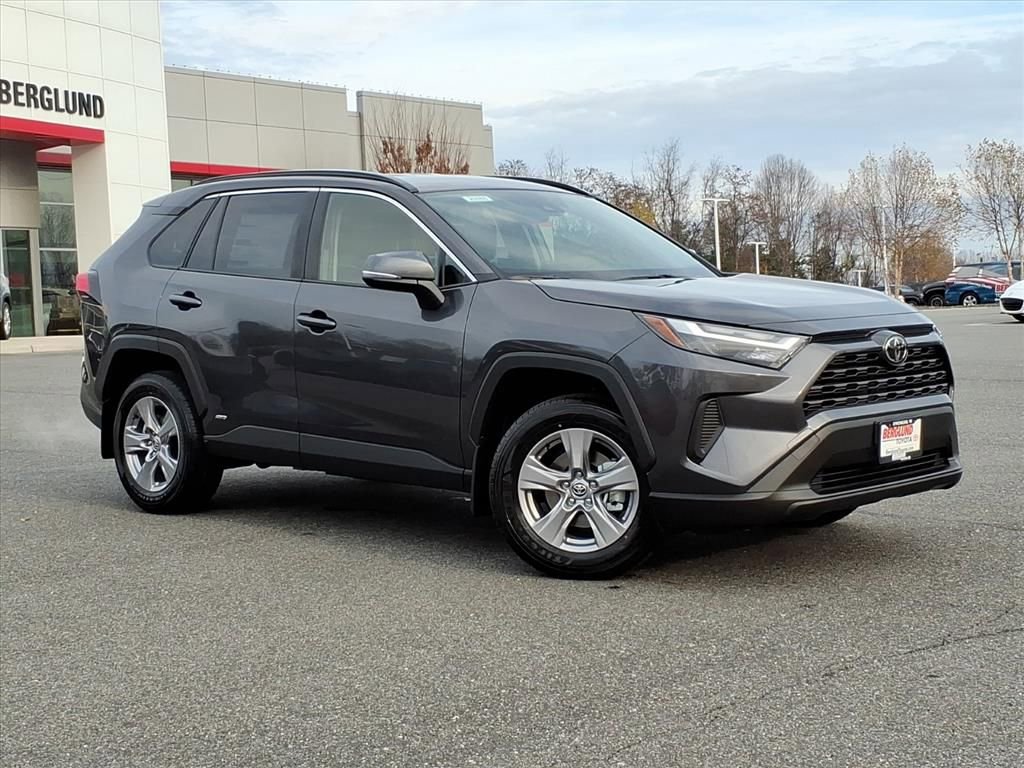 New 2025 Toyota RAV4 XLE image 2