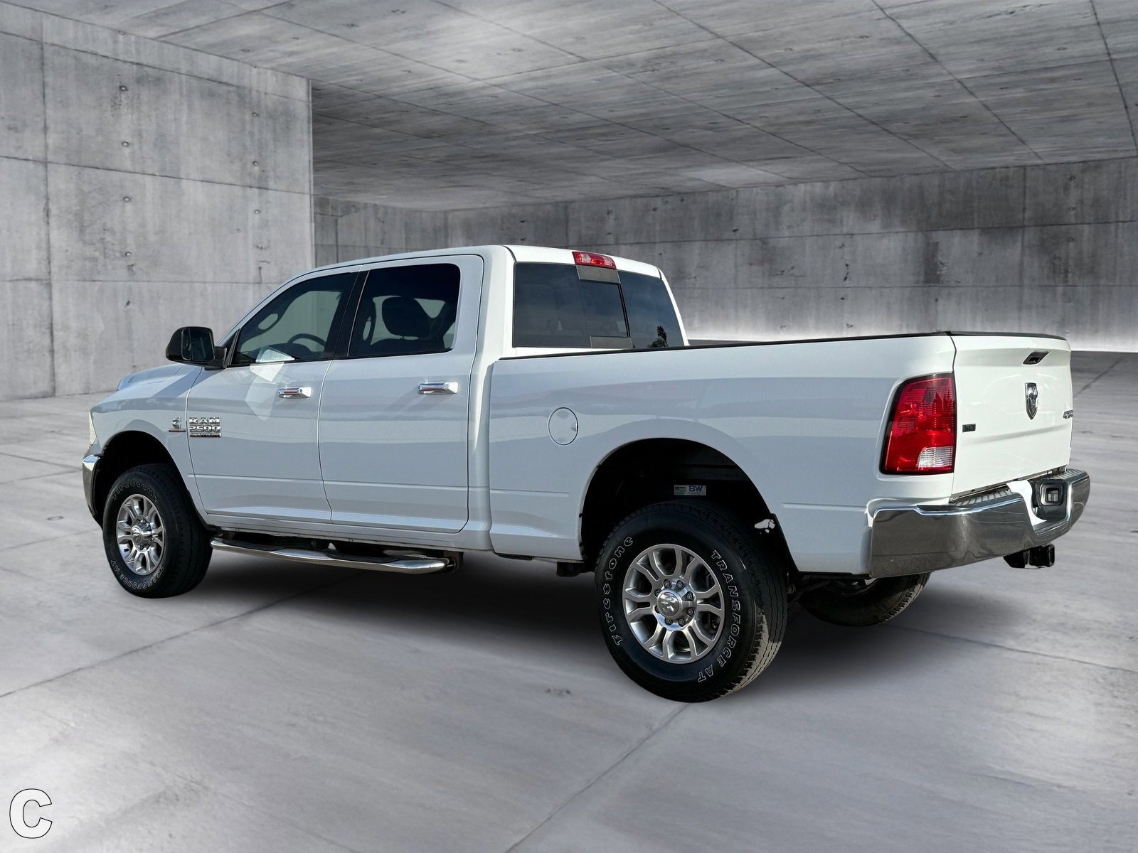 Used 2015 RAM 2500 SLT image 4