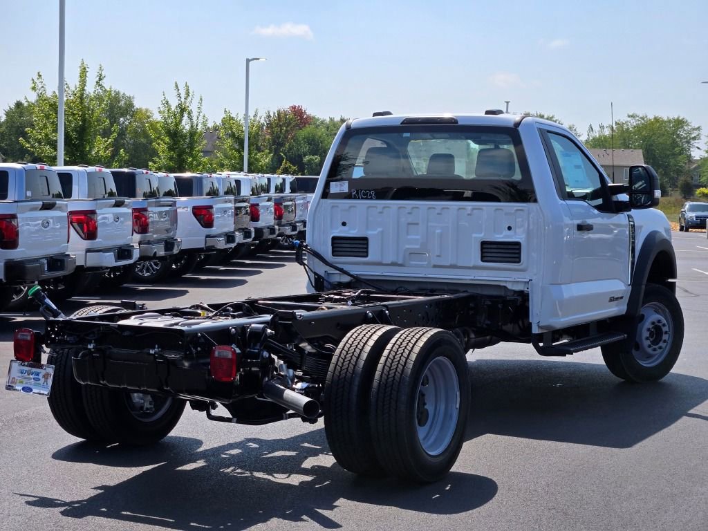 New 2024 Ford F550 4x4 Regular Cab Super Duty image 10