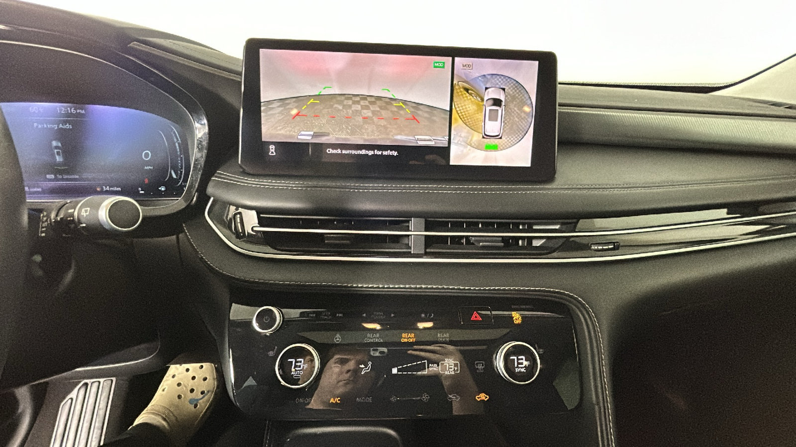 Used 2024 INFINITI QX60 Luxe AWD/4WD image 27