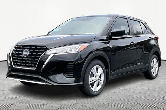 New 2025 Nissan Kicks Play S w/ Interior Electronics Package image 2