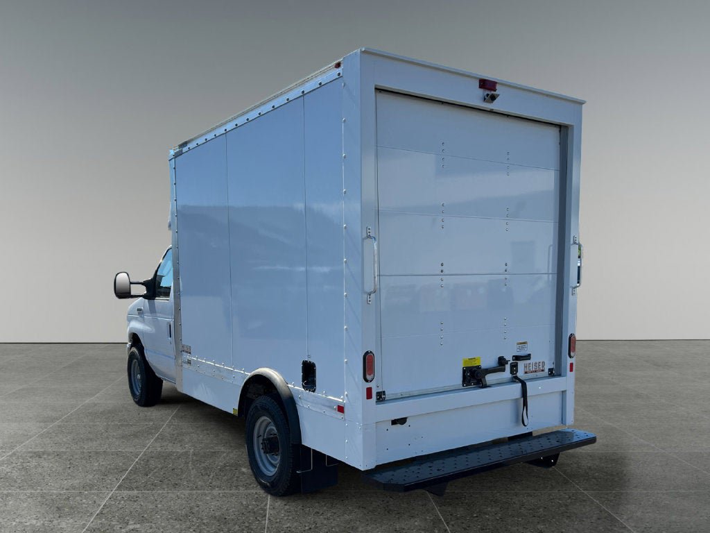 New 2026 Ford E-350 and Econoline 350 Super Duty w/ Power Equipment Group RWD image 3